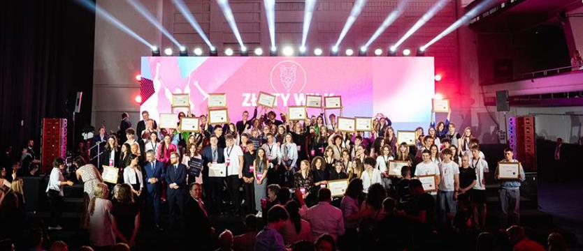 Finał ogólnopolskiej olimpiady. Zwolnieni z Teorii – nasze szkoły z sukcesami