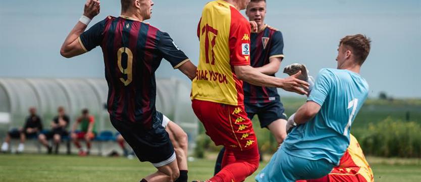 Piłka nożna. Juniorzy Pogoni liderami