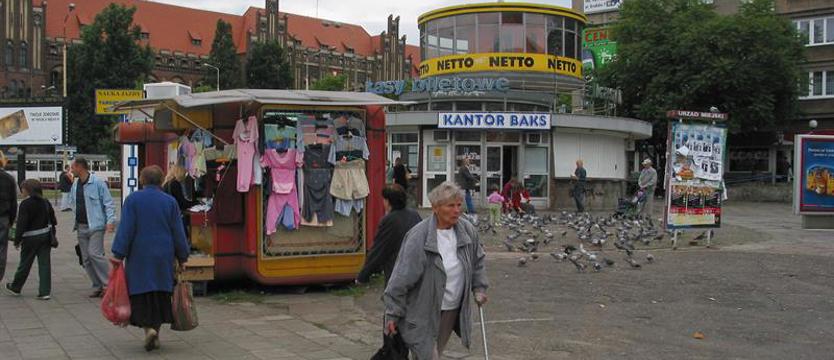 Gołębnik wokół „grzybka”