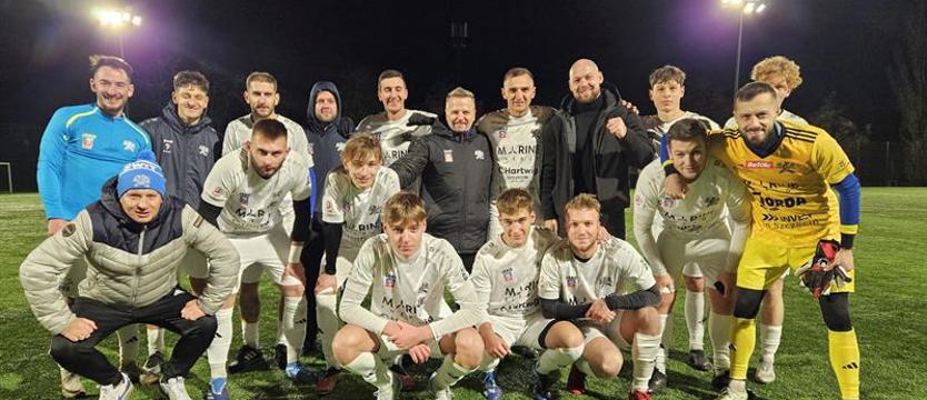 Piłka nożna. Świt II mistrzem jesieni w Klasie Okręgowej