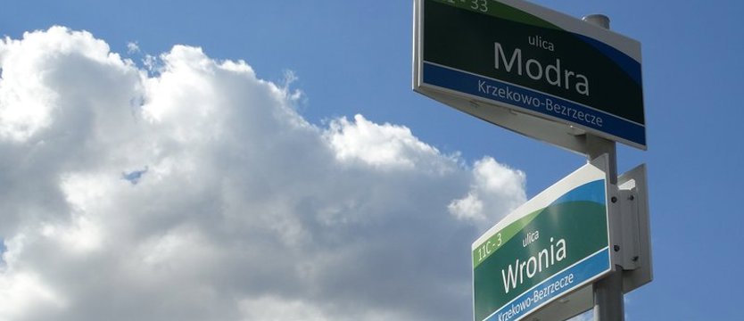 Nowe tabliczki z nazwami ulic na osiedlu Majowym. Kolejny etap tworzenia Systemu Informacji Miejskiej