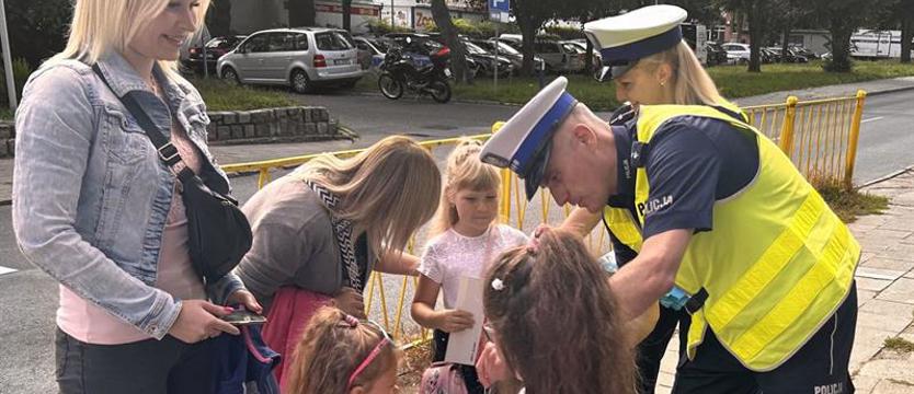 Bezpieczniej wokół szkół. Sprawdzą rodziców i kierowców