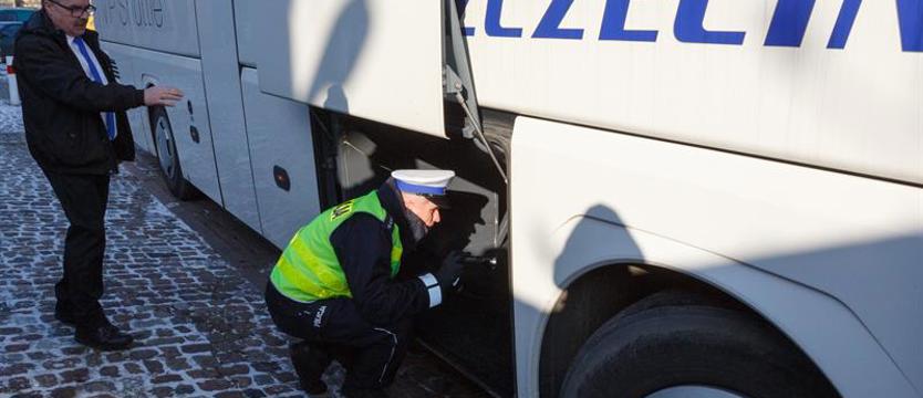 Bezpieczna podróż na ferie