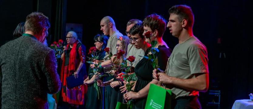 Różne spojrzenie na życie. Obraz, grafika, rzeźba, fotografia…