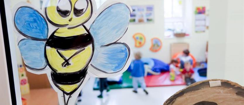 Kadrowe braki w przedszkolach? Rodzice martwią się o zajęcia i skrócone godziny pracy