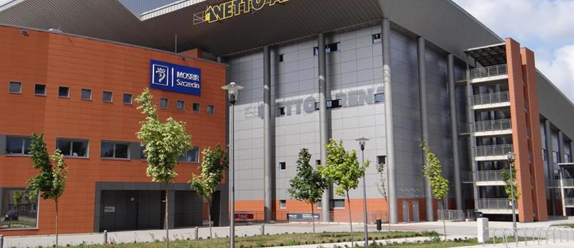 Nowe porządki w Netto Arenie pod rządami MOSRiR. Zapłać za halę i posprzątaj!