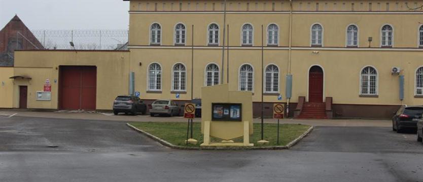Korupcja w nowogardzkim więzieniu. Szefostwo otrzymywało alkohol i telewizory?