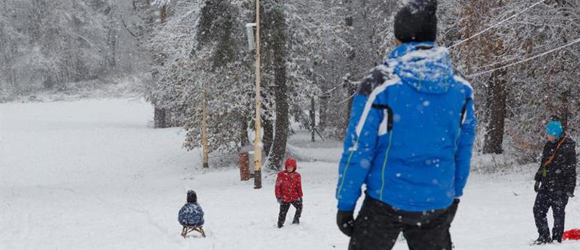 Frajda na łyżwach, frajda na sankach. Pierwszy śnieg na Gubałówce