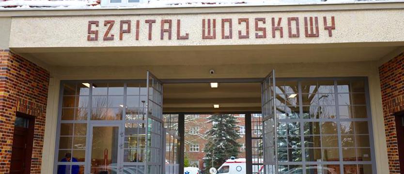 Maseczki i ograniczenia w odwiedzinach