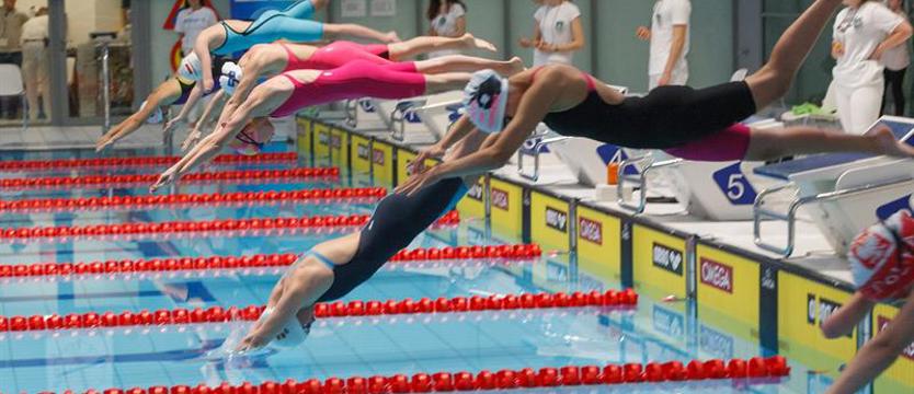 Pływanie. Zimowe mistrzostwa z udziałem blisko 300 pływaków z Polski, Europy, Indii i Kanady