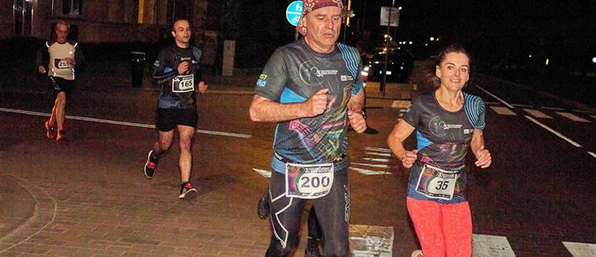 Lekkoatletyka. Ponad 700 zawodników w 3. Szczecińskim Biegu Nocnym
