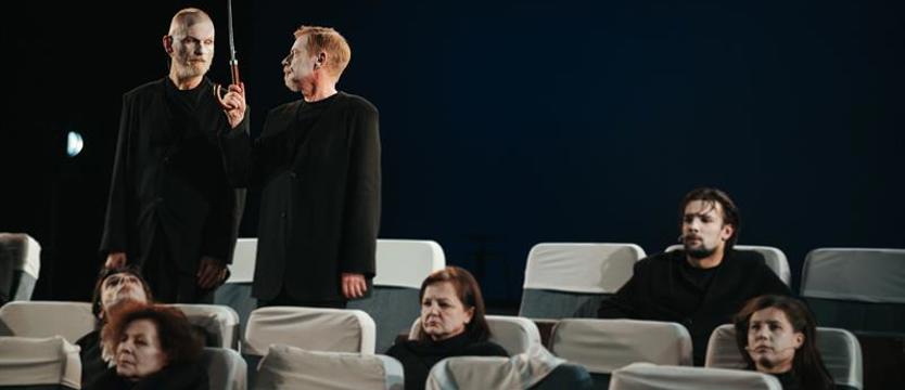 „Teatr” docenił „Odlot”. Augustynowicz znowu nagrodzona