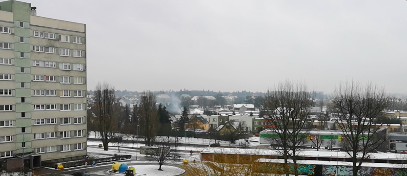 Śmierdzący dym na Świerczewie było widać z daleka