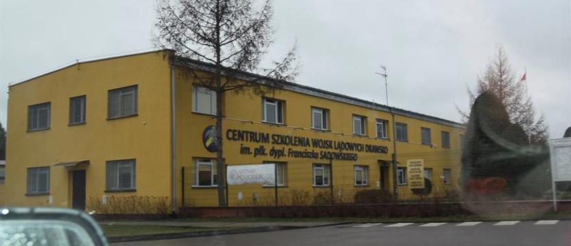 Żołnierze pili i zamknęli kaprala w luku bagażowym