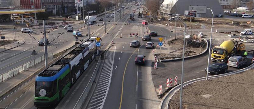 Tymczasowe rondo zniknęło z ul. Energetyków. Trwa przebudowa ulic na Łasztowni