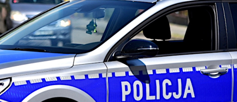 Czołowe zderzenie pod Białogardem. Nie żyje ojciec i syn