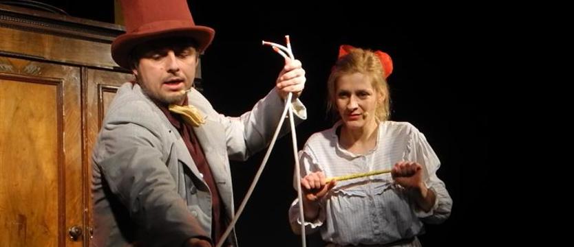 O czarodzieju, co w szafie śpi. Bajkowa opowieść o świecie magii