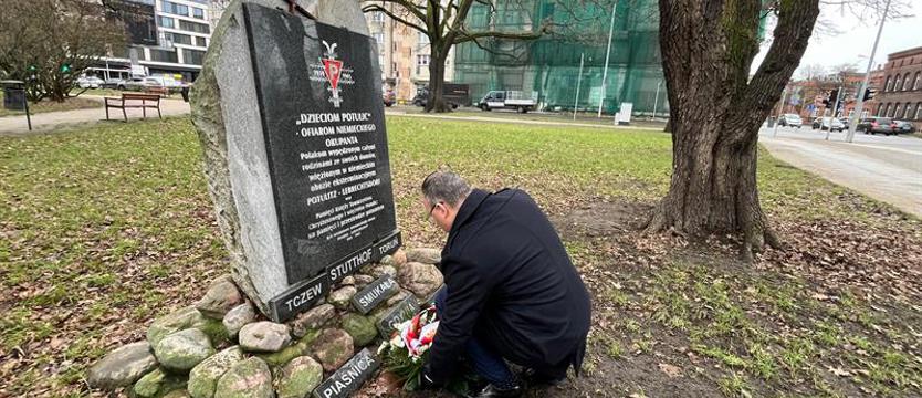 W hołdzie ofiarom Holocaustu