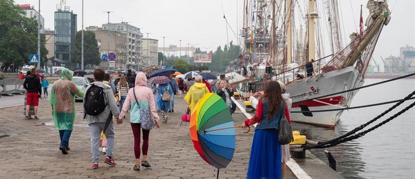 Drugi dzień Żagli. Czasem słońce, częściej deszcz