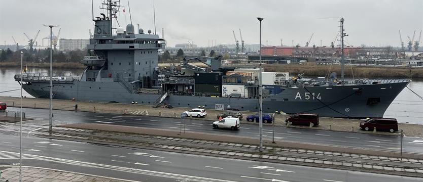 Okręty NATO cumują przy Wałach Chrobrego