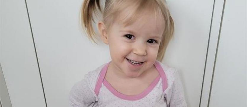 Ma dwa latka i musi walczyć o życie. Na ratunek sercu Michasi