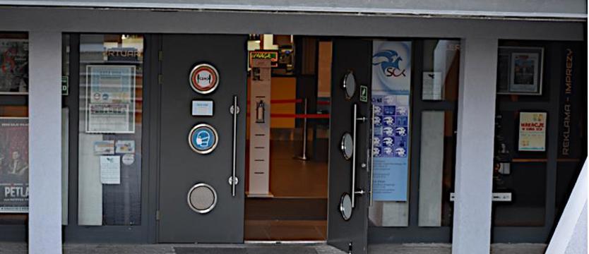 Można sobie wynająć kino