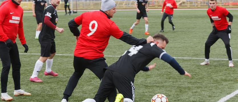 Piłka nożna. Puchar Prezesa ZZPN z „Kurierem"