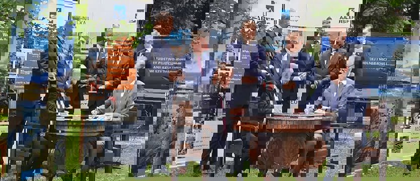 Umowa podpisana. Powstaną parkingi dla lodołamaczy