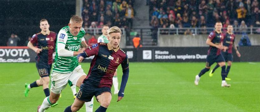 Piłka nożna. Pontus Almqvist w „jedenastce" kolejki