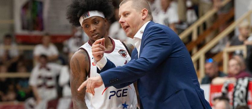 Koszykówka. Trefl wypunktował PGE Spójnię