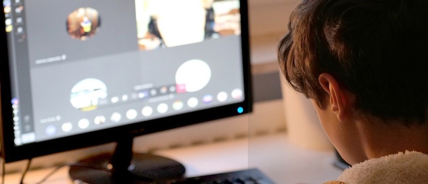 „Nigdy więcej nauki zdalnej”.  Trwa zbiórka podpisów