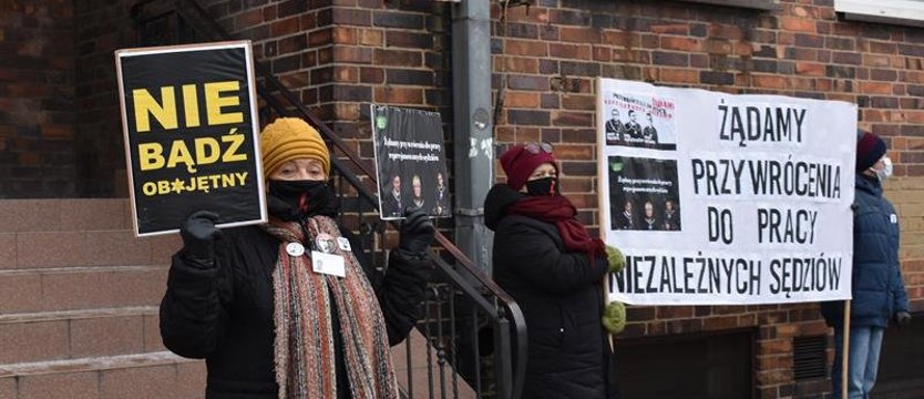 Protest przed sądem w Stargardzie