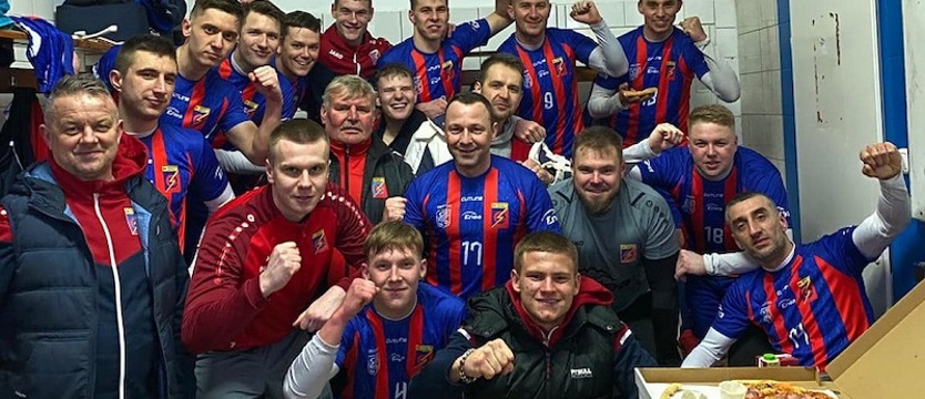 Piłka nożna. Energetyk zdmuchnął Wichra