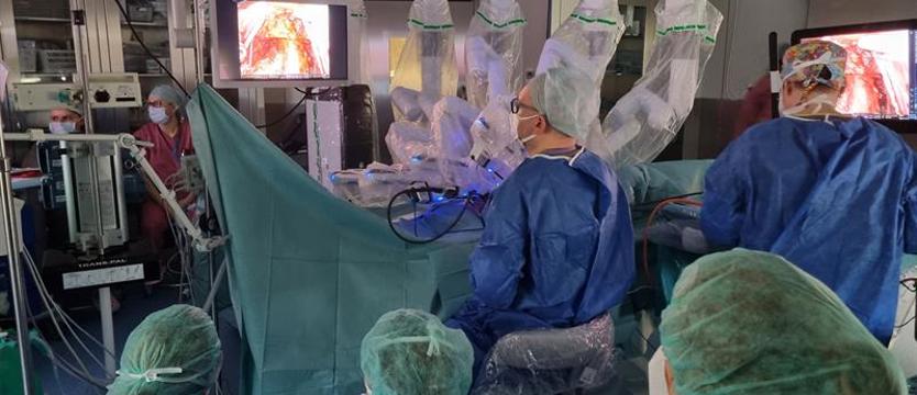 Więcej operacji robotycznych