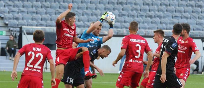 Piłka nożna. Ciężko wywalczone inauguracyjne zwycięstwo Pogoni