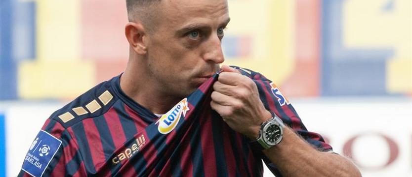 Grosicki dobije do „setki”?