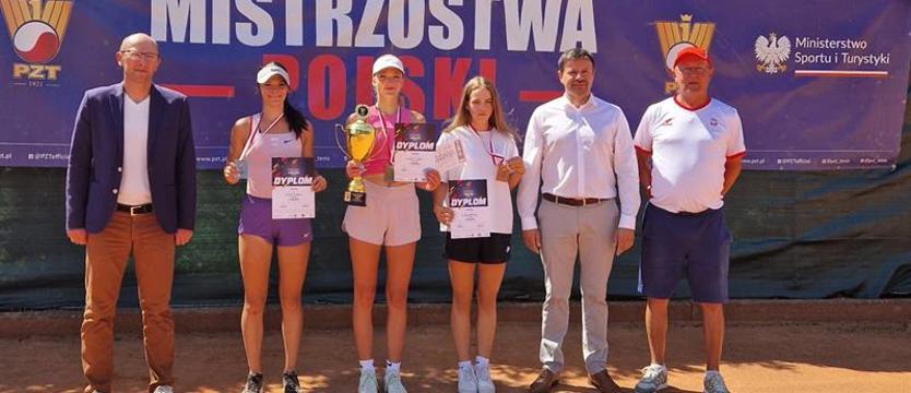 Tenis. Medale szczecinian na MP juniorów i kadetów