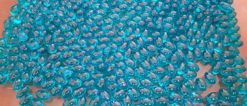 Nielegalne kapsułki. Niebezpieczny trend wśród nastolatków