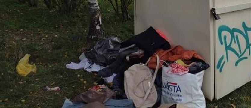 Problem z pojemnikami na używaną odzież. Bałagan powraca