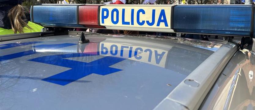 Na poród z domu do szpitala z policynym pilotażem