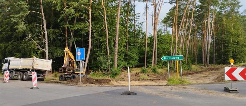 Przed Bartoszewem budują rondo