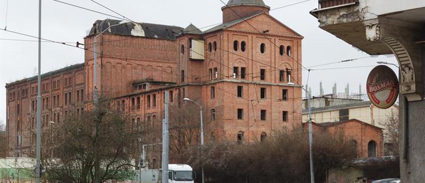 Stara olejarnia na sprzedaż