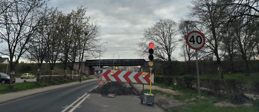 Zamkną wahadło w Policach. Autobusy i samochody objazdem