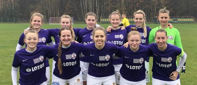 Piłka nożna. LFA Szczecin najwyżej