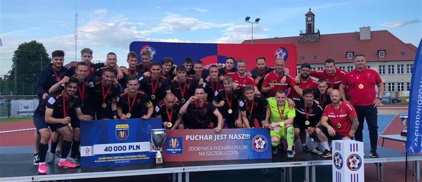Piłka nożna. Pogoń II Szczecin z Pucharem Polski ZZPN!