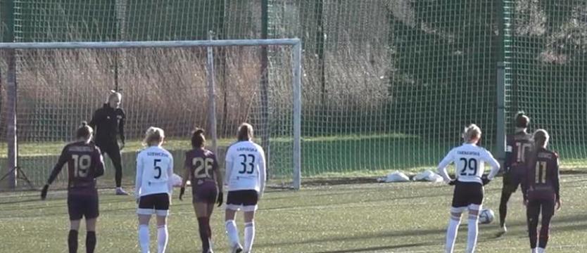 Piłka nożna. Szczecinianki marnują karne, lecz wygrywają!