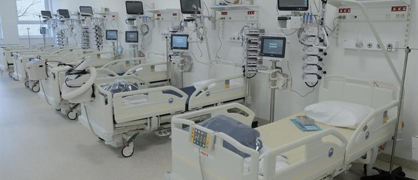 Szpital tymczasowy gotowy na przyjęcie pierwszych pacjentów