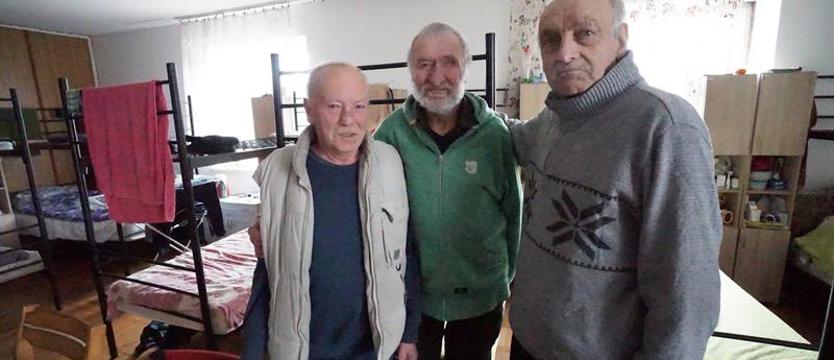 Ich miejsce na ziemi. Z Nowego Jorku do noclegowni