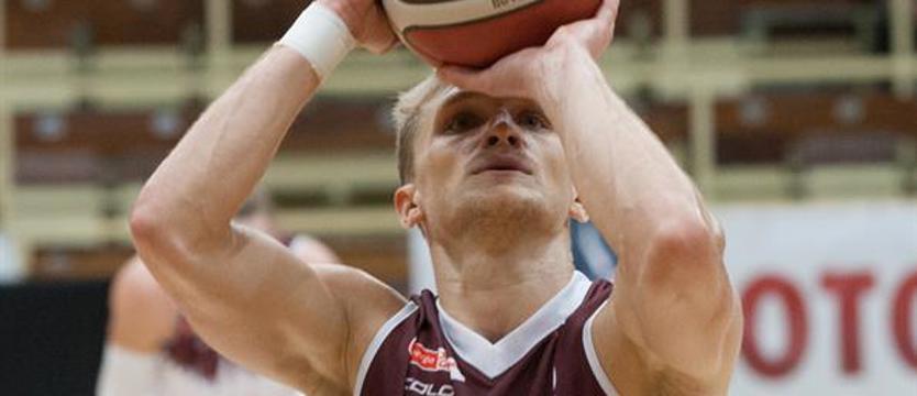 Koszykówka. PGE Spójnia wygrała z Arką