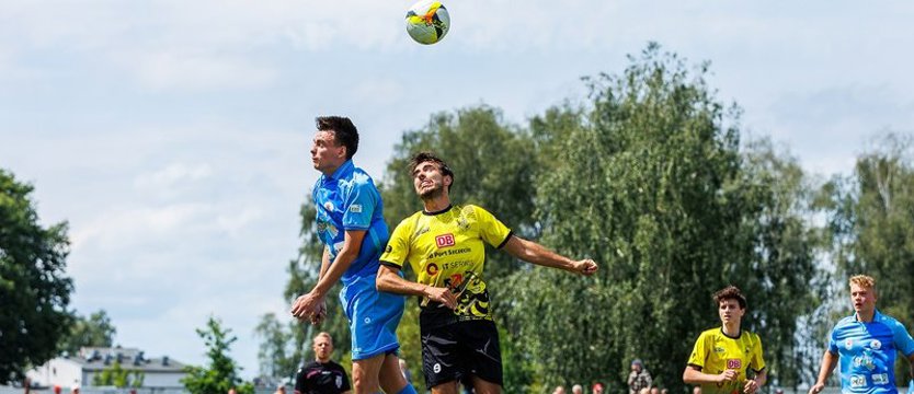 Piłka nożna. Jeziorak opuszcza IV ligę